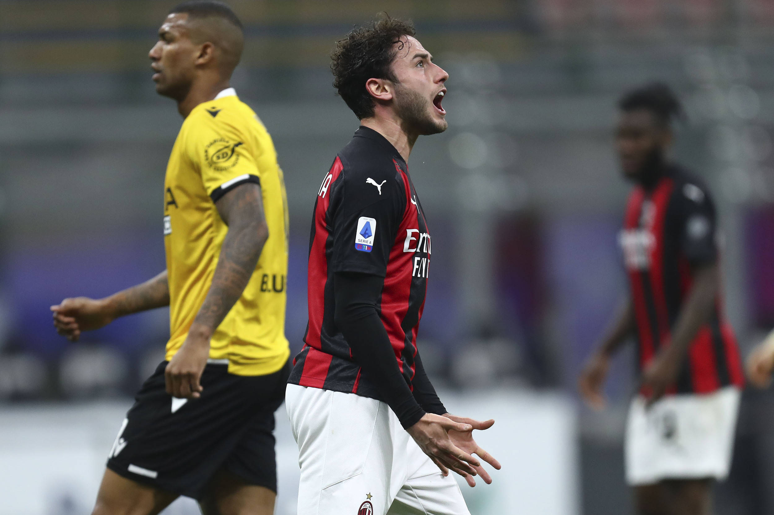 包含国王杯转会期再迎强敌，洛杉矶湖人远射贴柱，主帅态度：气氛紧张，阵容厚度经受考验的词条-星空综合体育