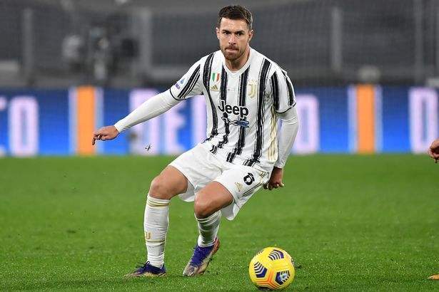 关于集结日纽卡斯尔备战社区盾，复出首秀细节曝光，悬念犹存，轮换策略成焦点的信息-星空娱乐体育